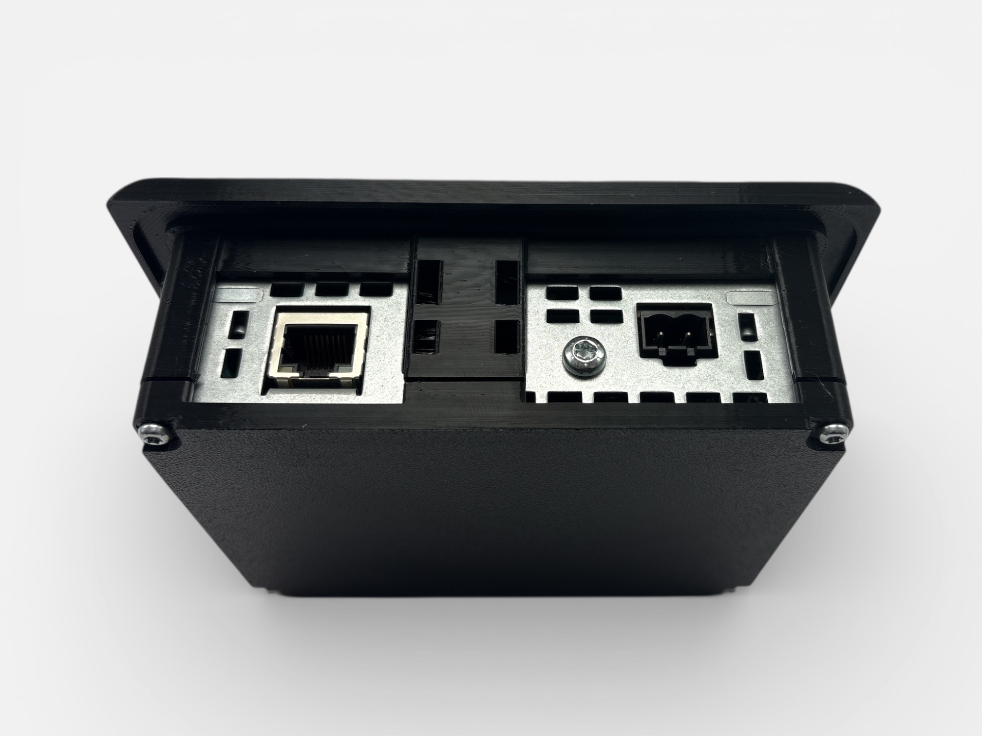 Zamiennik obudowy panelu HMI Siemens Simatic 6AV6647 wykonany w druku 3D — zdjęcie 2